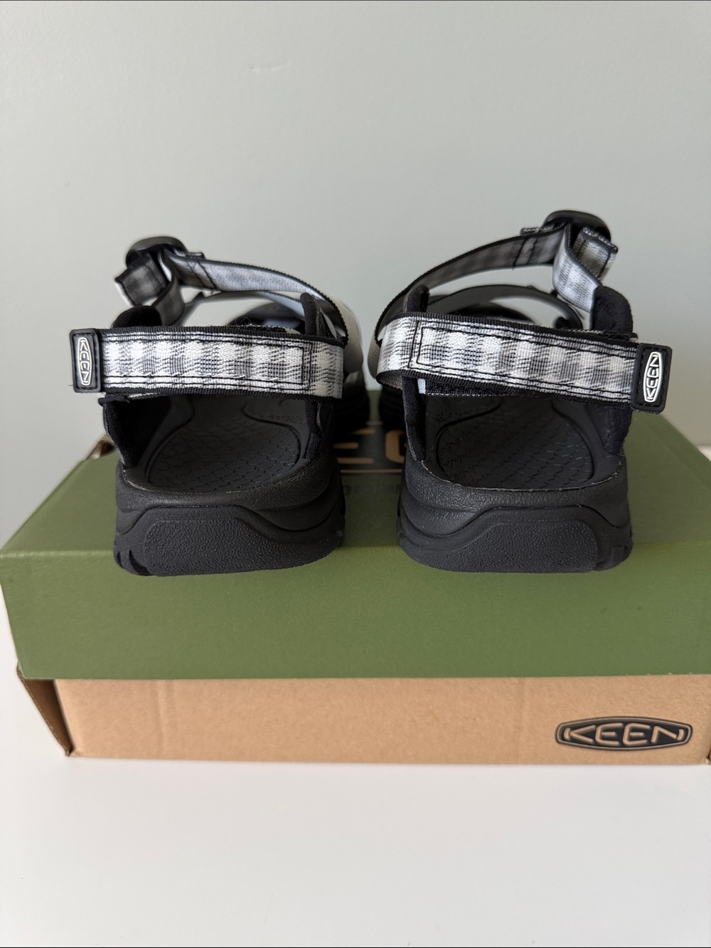 Keen Zerraport ll - Black Gingham US W 8.5 - Picture 5 of 12
